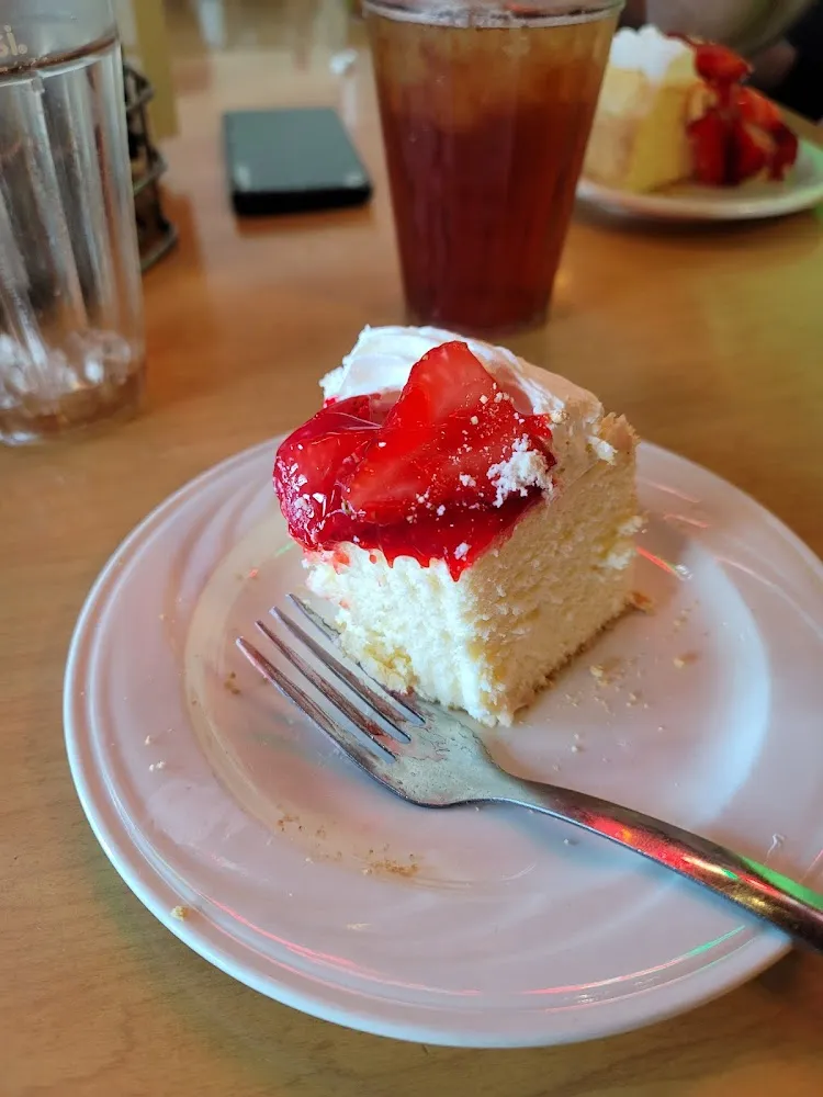 Strawberry Cheesecake Slice